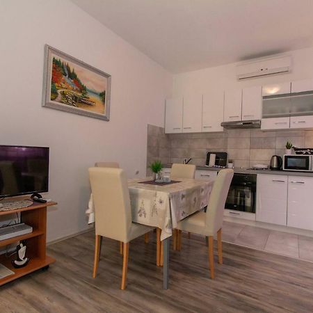 Apartman Borna 자다르 외부 사진