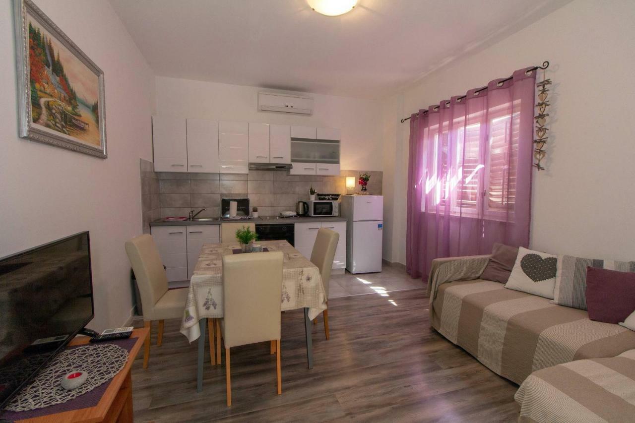 Apartman Borna 자다르 외부 사진